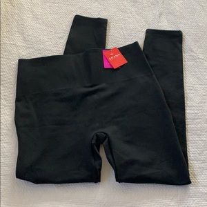 Spanx Essential leggings